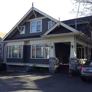 Gaslight Bed & Breakfast Victoria