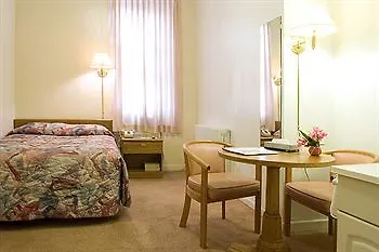 Hotel La Residence Du Voyageur Montreal 0*,